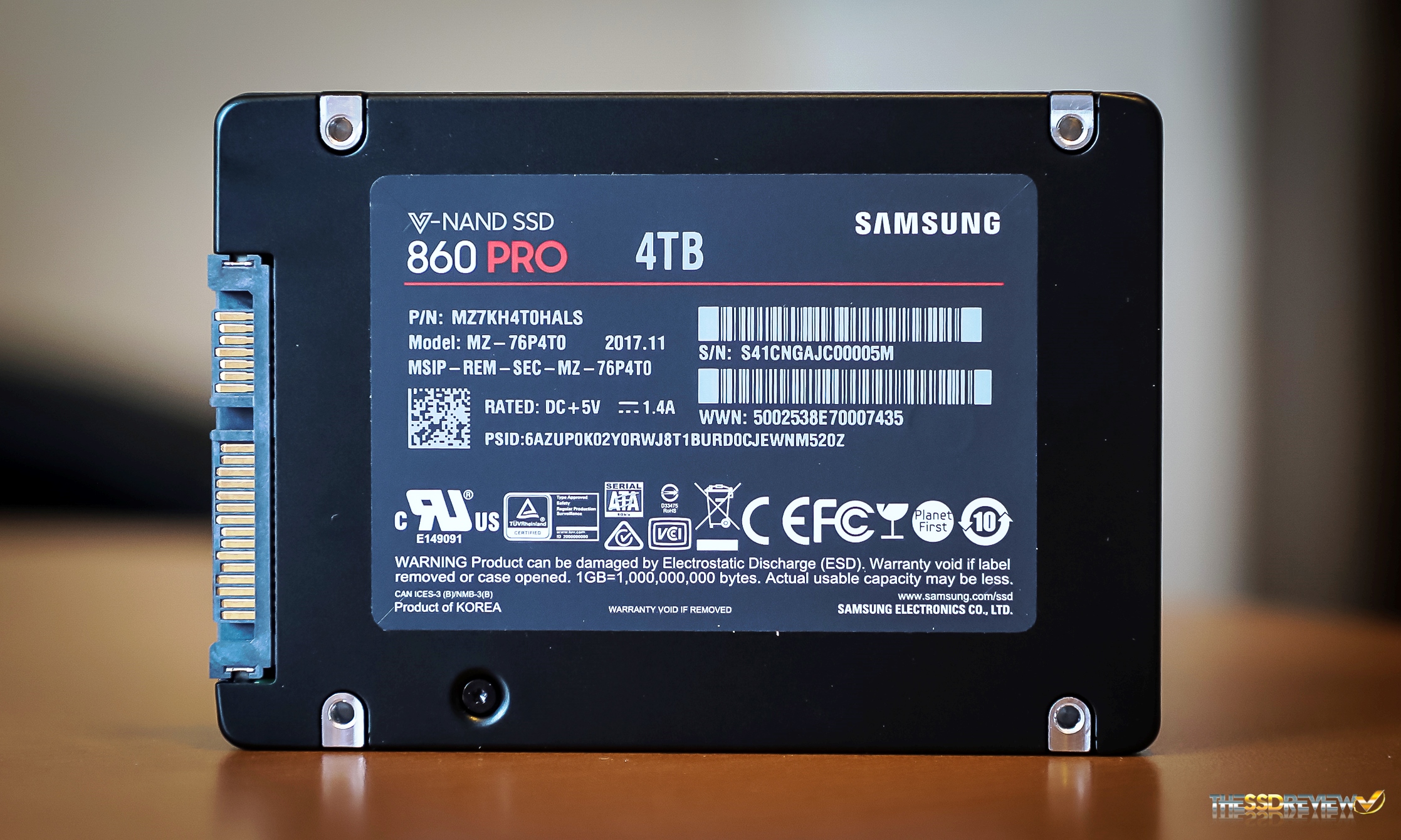 Samsung 860 Pro SSD Review (4TB) - So 