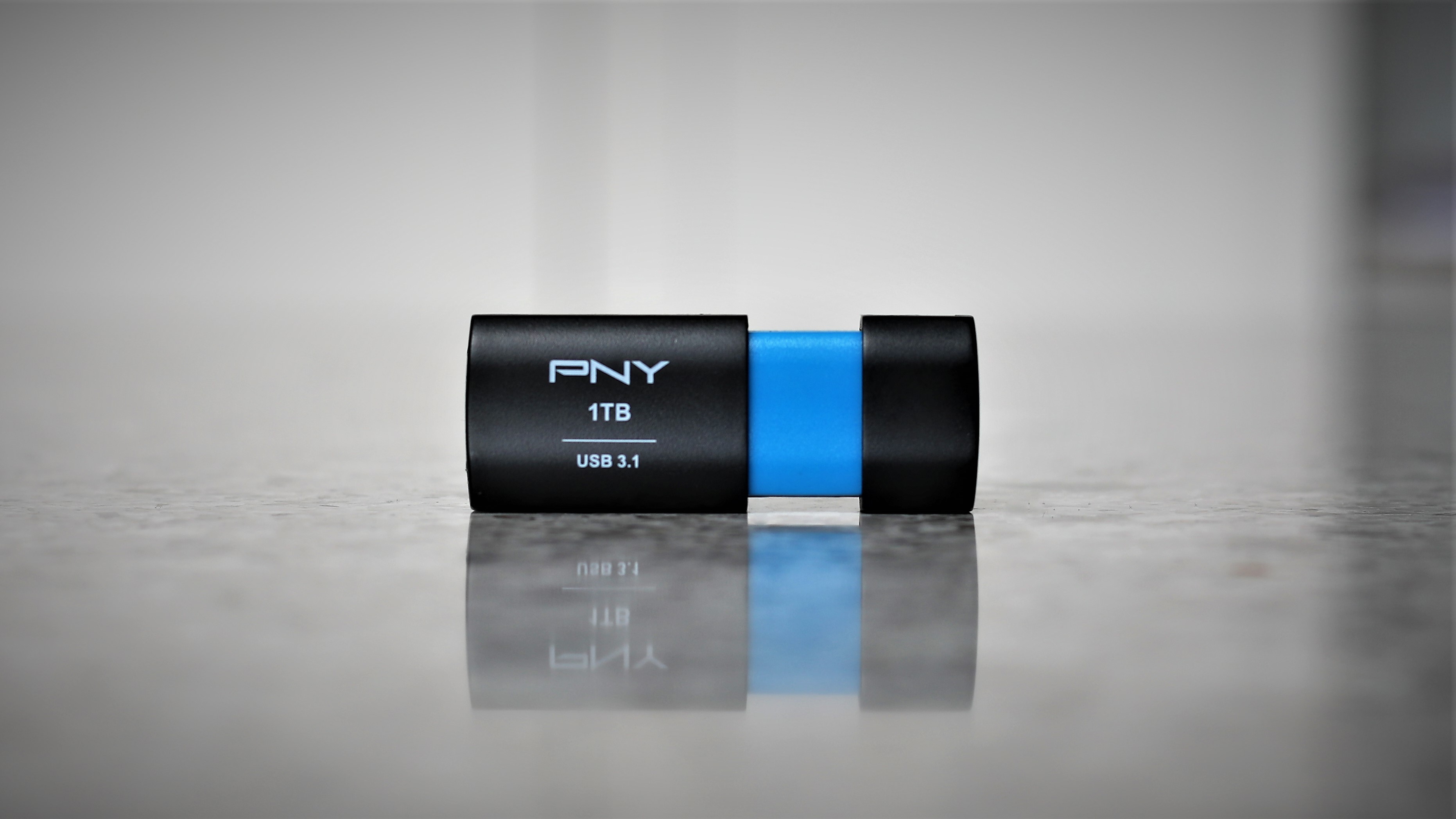 PNY 128GB Elite-X Fit USB 3.1 Flash Drive - 200MB/s, Silver