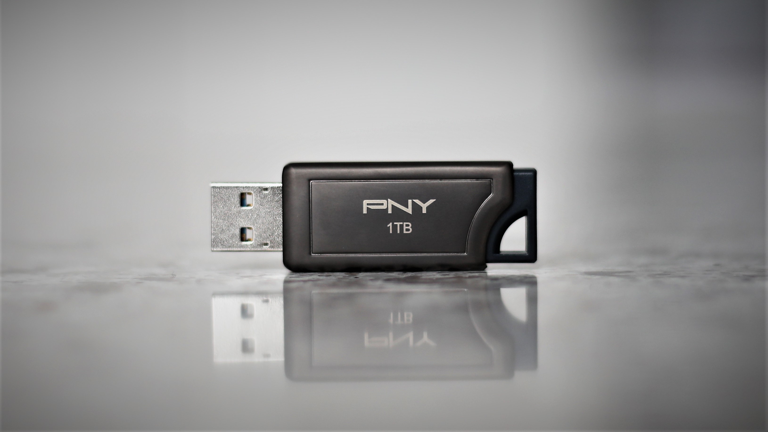 PNY 1TB Pro Elite and Elite X USB 3.0/1 Flash Drive Review - High