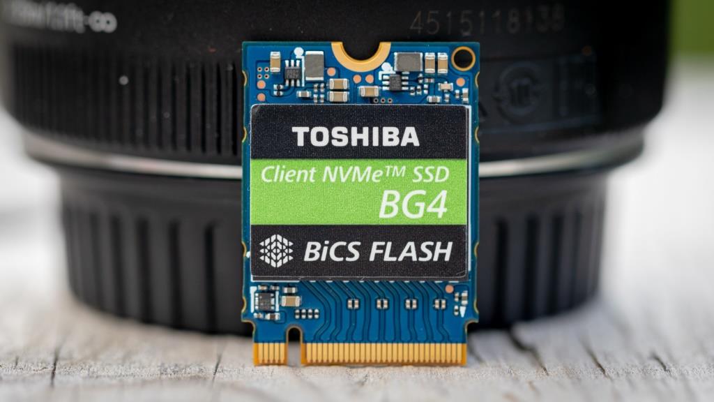 Toshiba BG4 Single Package M.2 2230 30mm NVMe SSD Review