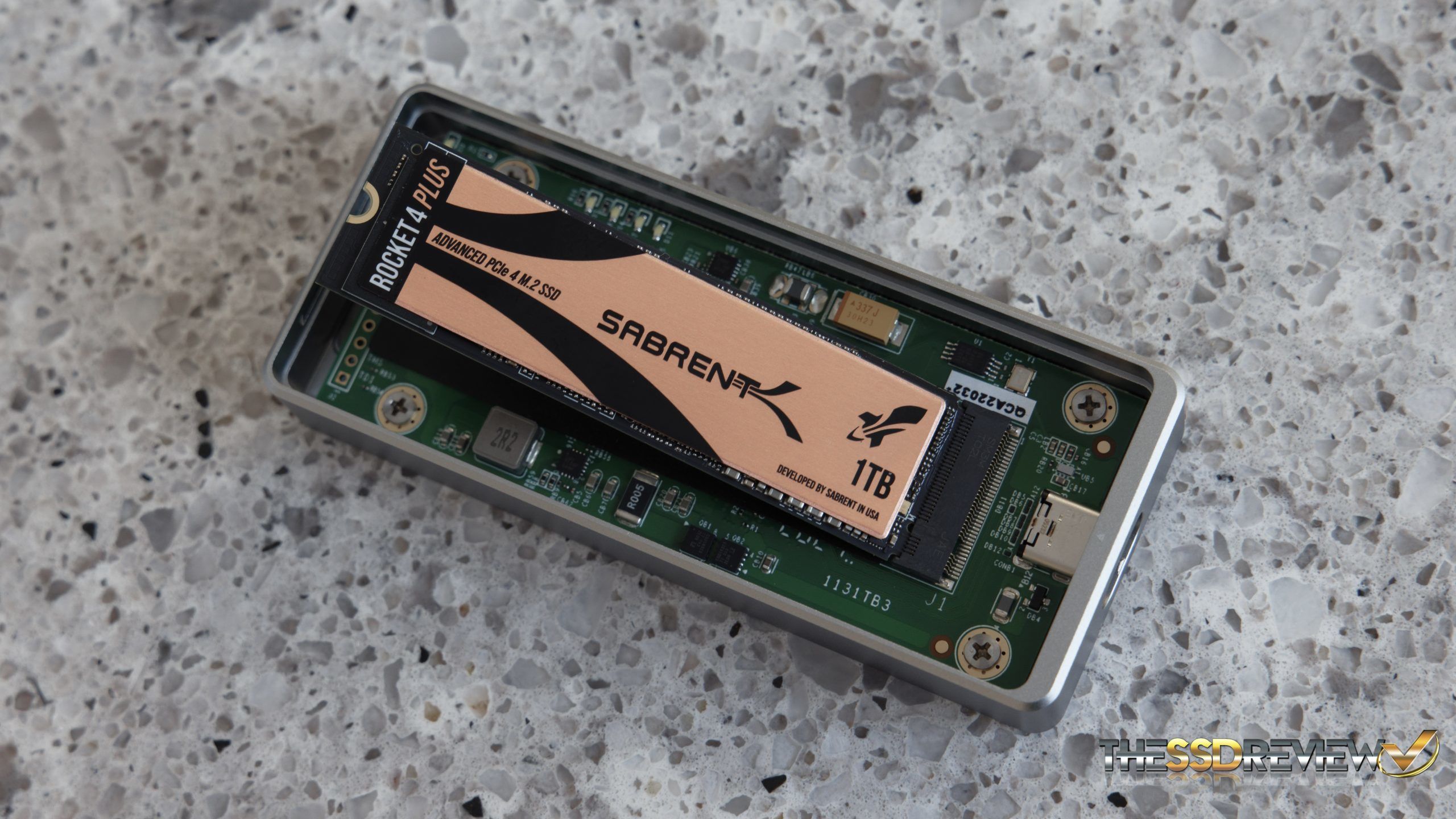 Thunderbolt 3 To Dual NVMe M.2 SSD Tool-Free Enclosure - Sabrent