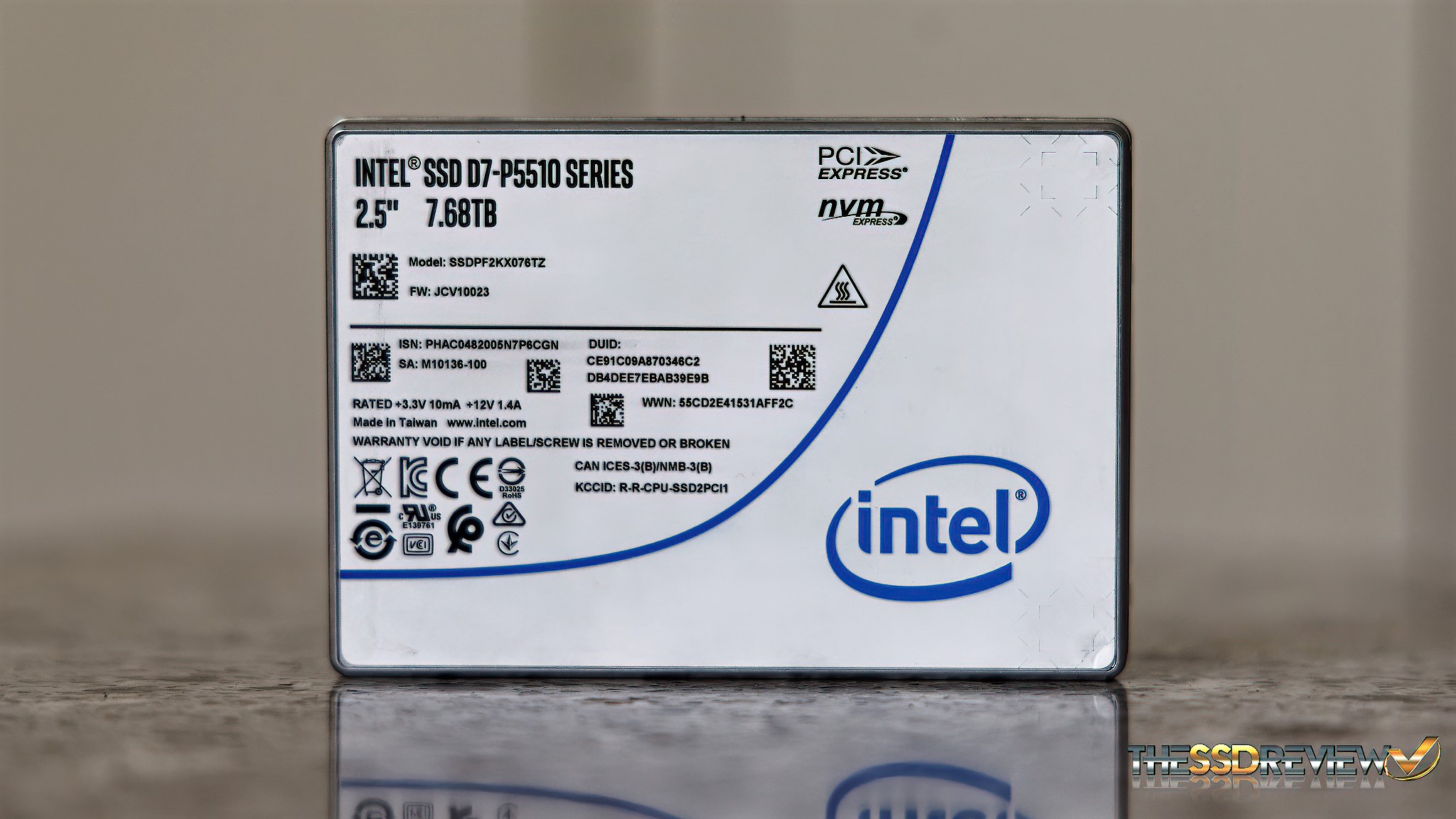 D7-P5510 8TB PCIe 4 NVMe Data Center SSD Look - Intel Offers Promising Gen 4 Business Storage Solutions | The SSD Review