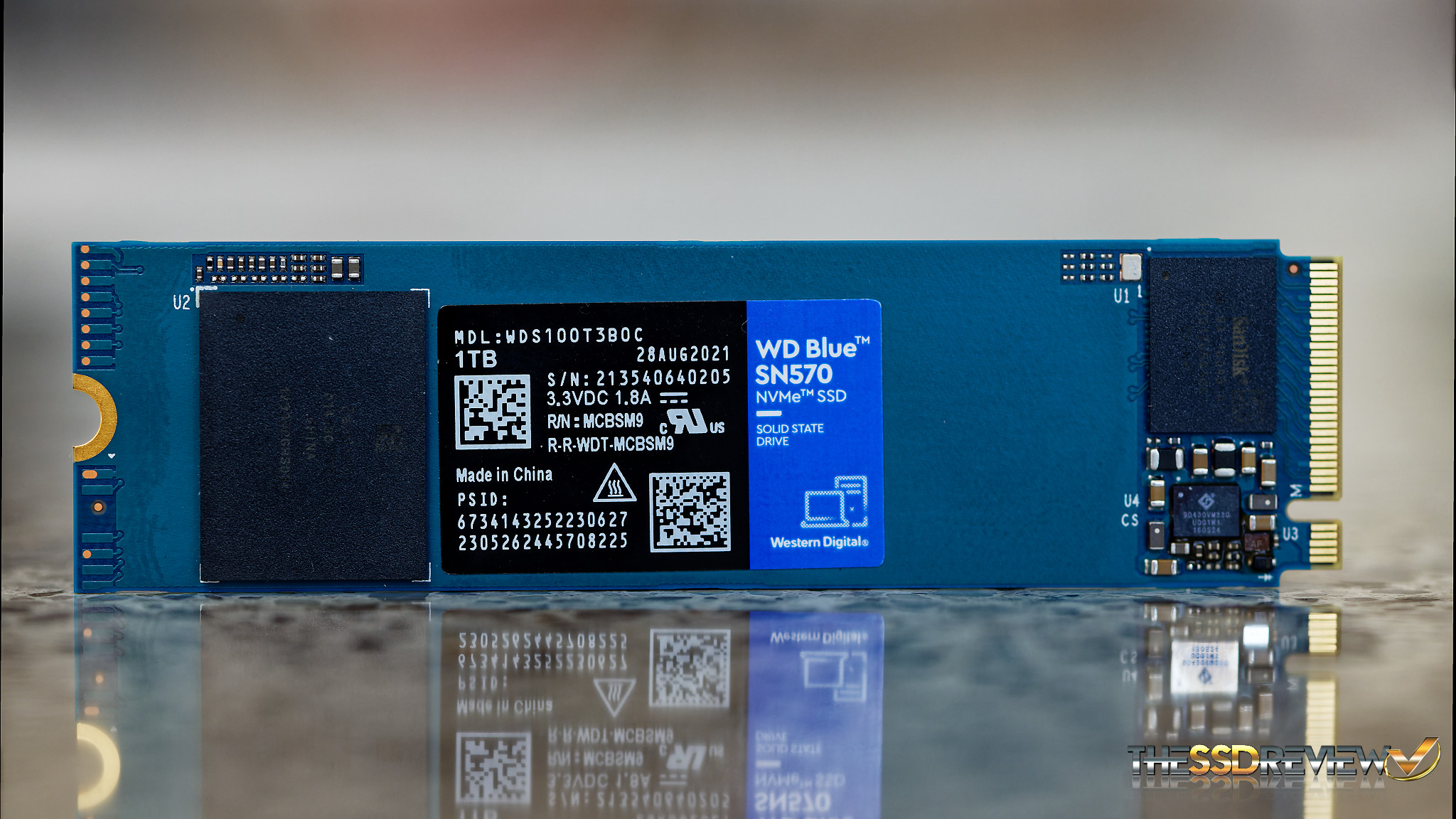新品・未使用　SSD NVMe SN570 1TB