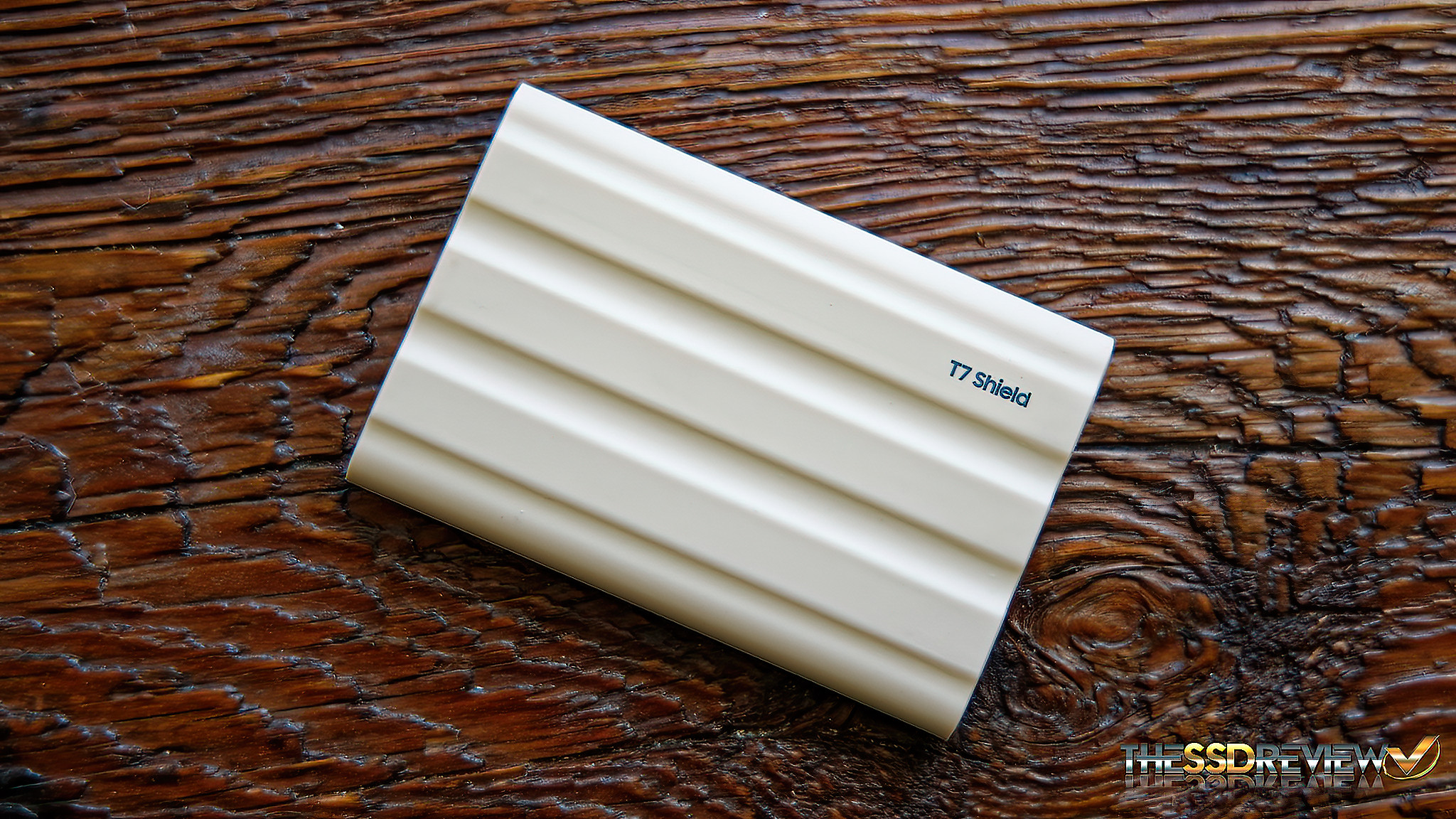 SSD Externe T7 Shield USB 3.2 Gen.2 2 To