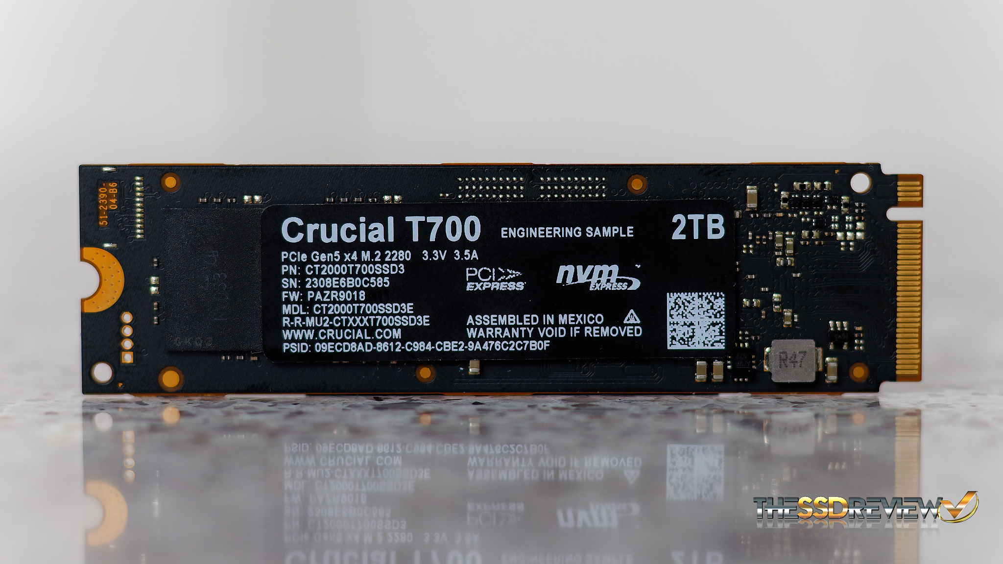 Crucial T700 - SSD - 1 TB - PCI Express 5.0 (NVMe) - CT1000T700SSD5 - Solid  State Drives 